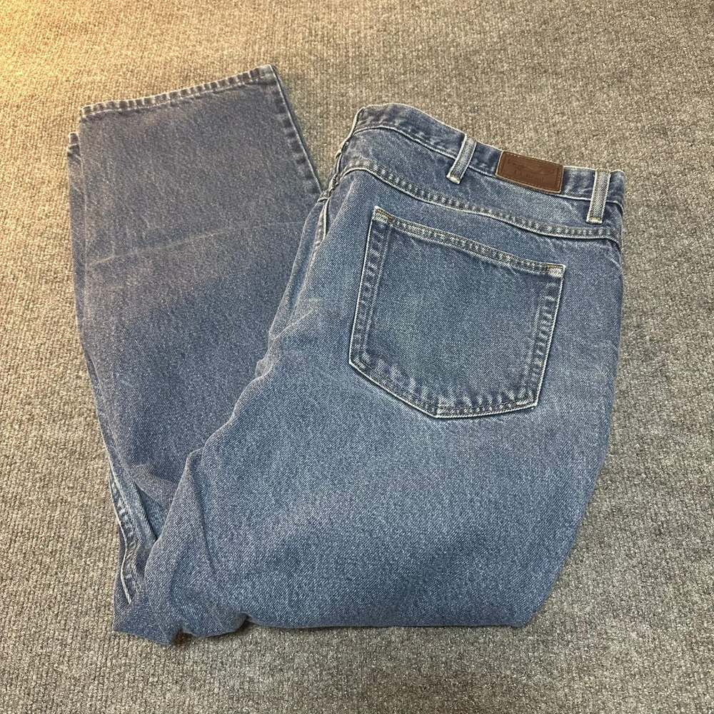 LL Bean Mens Classic Fit Straight Leg Jeans Medium Wash Denim Blue 42x29